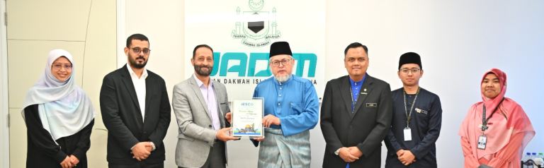 IESCO Visits YADIM Chairman Datuk Hasanuddin Mohd Yunus